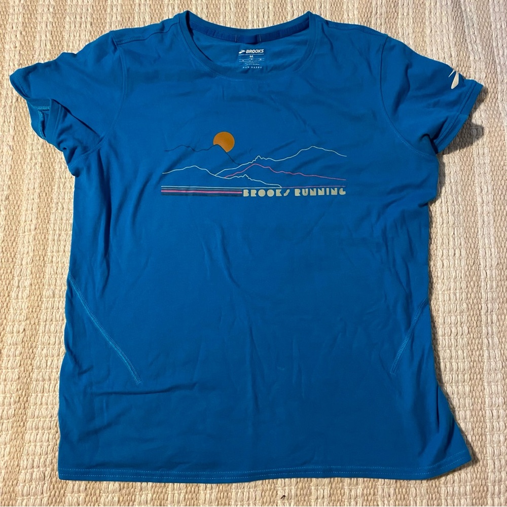 Brooks running tee